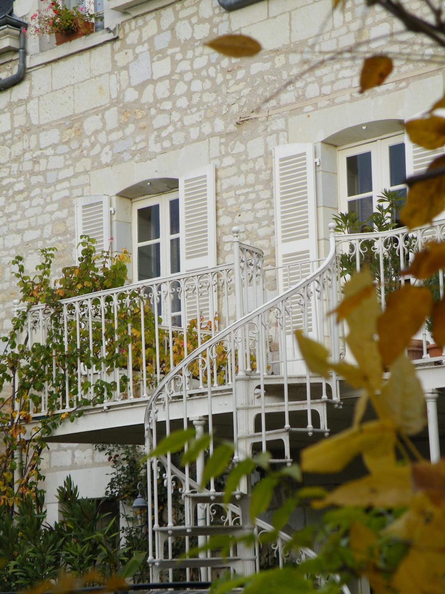 Hotel Diderot Chinon Eksteriør billede